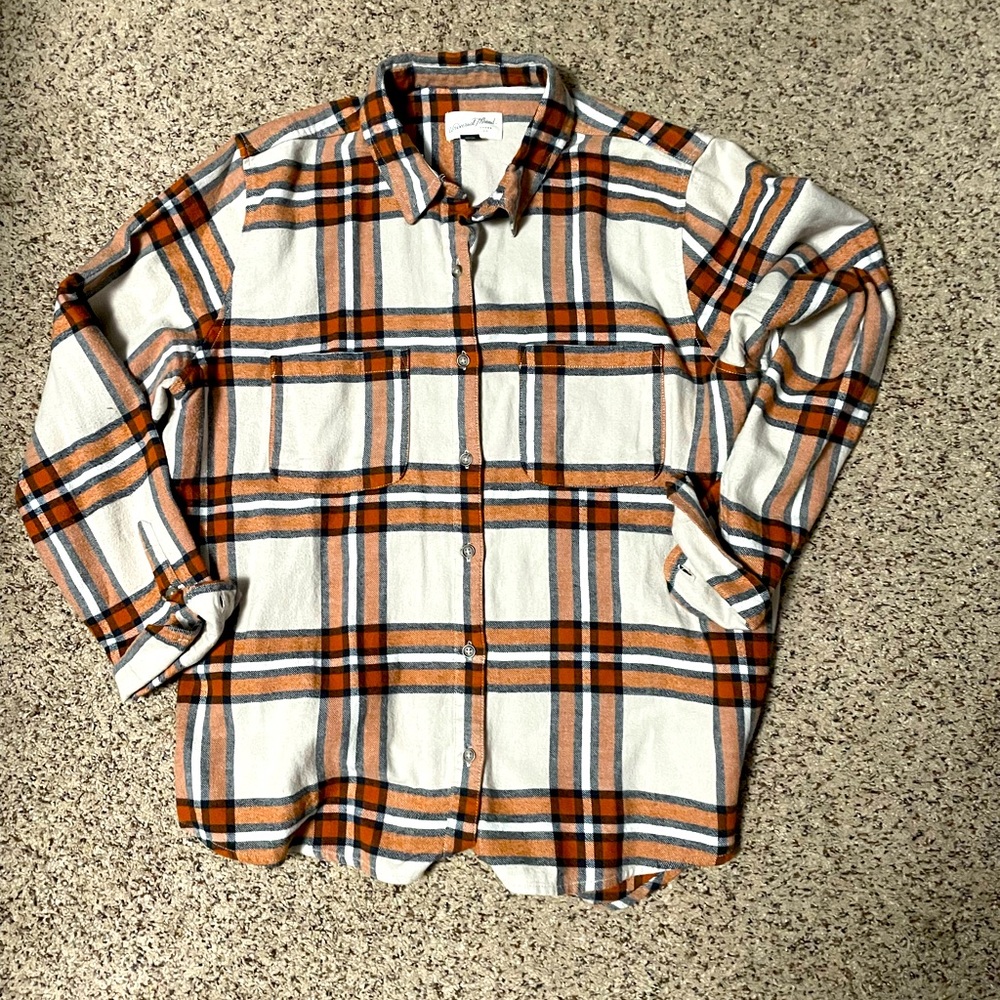 Burnt orange cream navy flannel great condition size medium